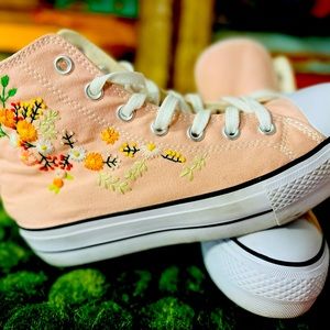 Embroidered Womens Converse